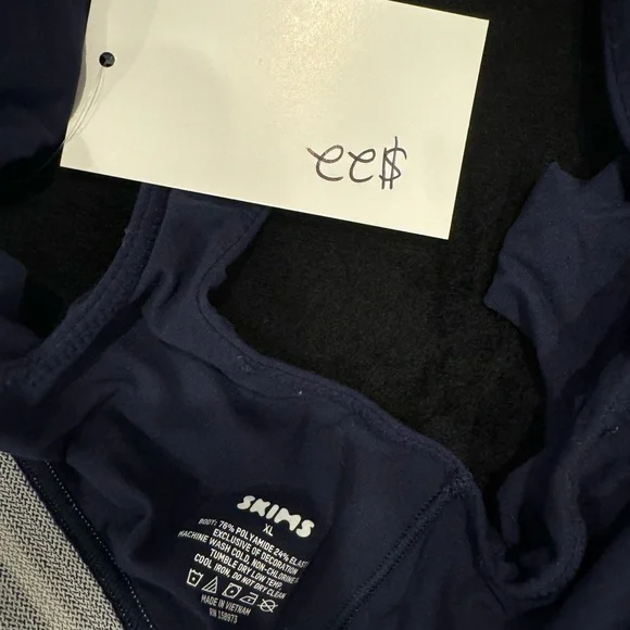 SKIMS Navy Logo Band Bralette - Picture 11 of 11